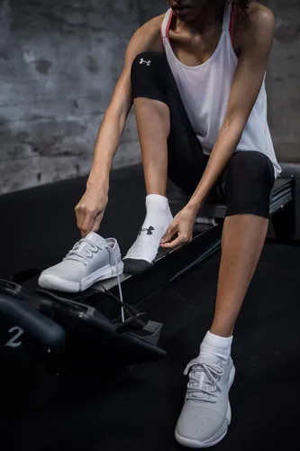 Miniatura 5 de Calcetines Under Armour para adultos Performance Tech de corte bajo (paquete de 3 y 6)