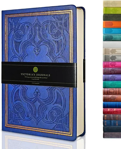 Miniatura 42 de VICTORIA'S JOURNALS Diario Vintage de Cuero Sintético con Tapa Dura Cuaderno Rayado Diario de Viaje de Aspecto Antiguo, Tamaño A5 5.7'' x 8.1'' Gris