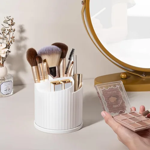 Miniatura 2 de Anyoifax Organizador Giratorio de 360 Grados para Brochas de Maquillaje con 5 Ranuras, Portabrochas de Maquillaje en Forma de Flor Blanco