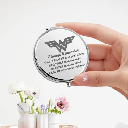 Miniatura 3 de KEYCHIN Espejo de bolsillo Heroine – Regalo para fans de Diana: Más valiente, más fuerte, más inteligente de lo que piensas - Espejo compacto Espejo