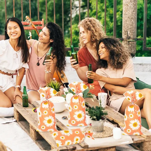Miniatura 6 de Whaline 160 bolsas de golosinas de celofán con flores de margaritas, bolsas de plástico para dulces, bolsas bohemias hippies para violonchelo