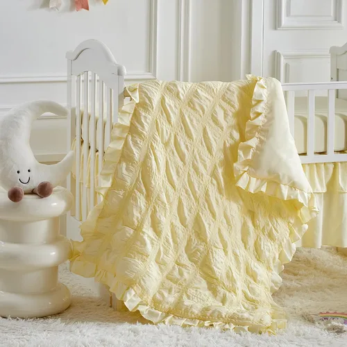 Miniatura 2 de UOZZI BEDDING - Juego de ropa de cama para cuna de 3 piezas con edredón acolchado con volantes para bebé, con sábana ajustada y almohada - Ropa