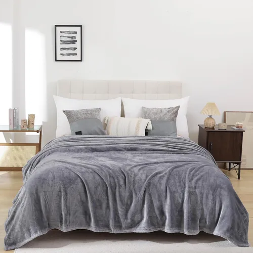 Miniatura 9 de Manta de Forro Polar Negro para Sofá, Silla, Sillón, Suave, Cálida, Mullida y Acogedora para Mujeres y Hombres, 300GSM Decoración de Habitación