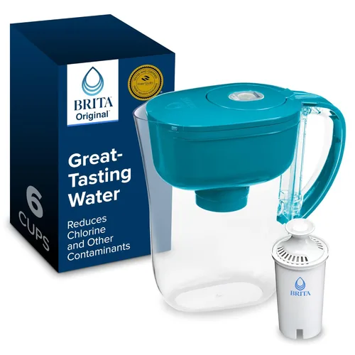 Brita Metro - Jarra de filtro de agua con indicador de cambio SmartLight, sin BPA, reemplaza 1,800 botellas de agua de plástico al año, dura dos