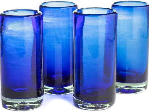 Miniatura 31 de Specialty - Vasos de tequila mexicanos, soplados a mano con color y textura únicos, juego de 4 piezas (borde azul)