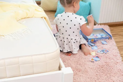 Miniatura 7 de Naturepedic Colchón orgánico 2 en 1 para niños, colchón nido individual con parte superior acolchada y capa impermeable, firme para niños