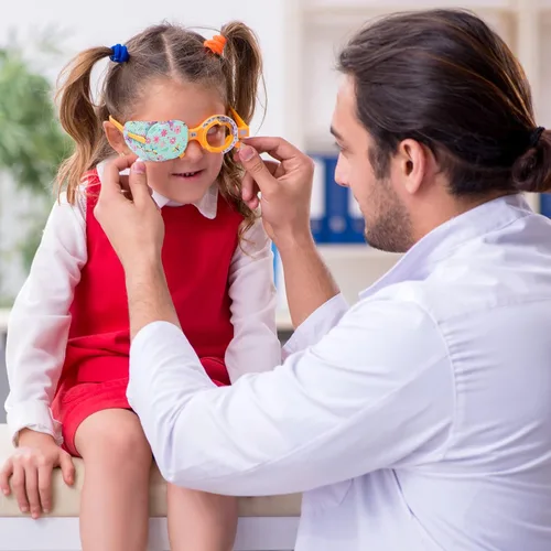 Miniatura 5 de Weewooday 20 parches para ojos para niños y niñas, parches de ojos surtidos de dibujos animados reutilizables con patrones de flores de arcoíris