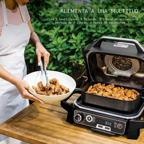 Miniatura 7 de Parrilla de exterior Ninja OG751 Woodfire Pro con termómetro incorporado, parrilla Master 7 en 1, ahumador de barbacoa y freidora de aire