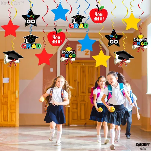 Miniatura 7 de KatchOn, 30 espirales colgantes de graduación de jardín de infantes, sin bricolaje Coloridas graduaciones preescolares para decoraciones