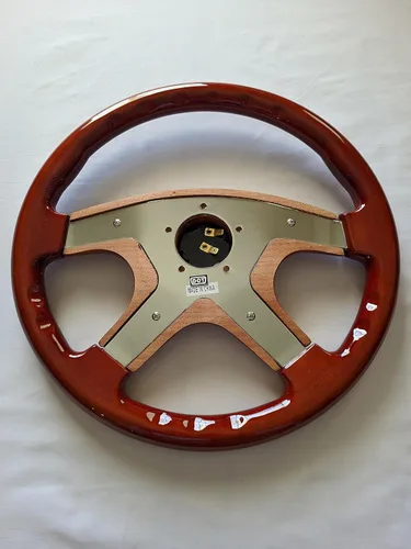 Miniatura 6 de Raptor Volante de madera de caoba de 15" (dorado)