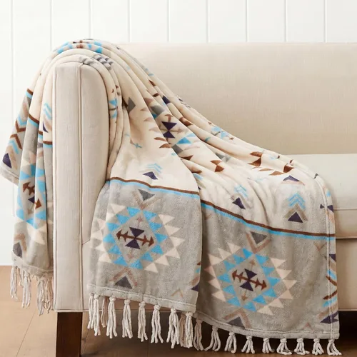 CASAAGUSTO Manta bohemia – Manta decorativa verde y beige con borla, manta bohemia de franela impresa para silla, cama, sofá (50 x 60 pulgadas,
