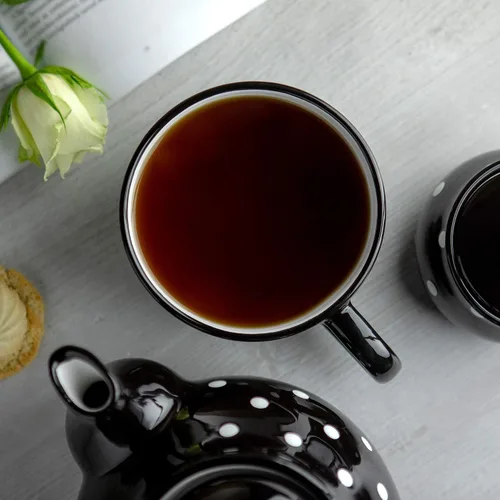Miniatura 3 de City to Cottage Taza de cerámica hecha a mano con diseño de lunares blancos y negros, extra grande de 17.5 onzas, capuchino de cerámica, café, té