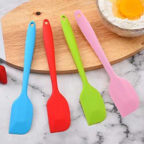 Miniatura 7 de Juego de 4 espátulas de silicona resistentes al calor para cocinar utensilios de cocina antiadherentes, raspadores de goma flexible para hornear