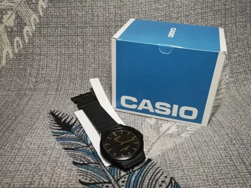 Miniatura 5 de Casio MW240-1E2V - Reloj de cuarzo japonés de resina negra para hombre