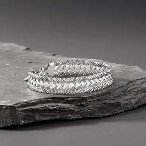 Miniatura 3 de Ross-Simons - Pulsera con diseño de corazón de plata italiana
