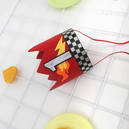 Miniatura 8 de Corona de primer cumpleaños de coche de carreras, sombrero rojo de cumpleaños de piloto de carreras, pequeño