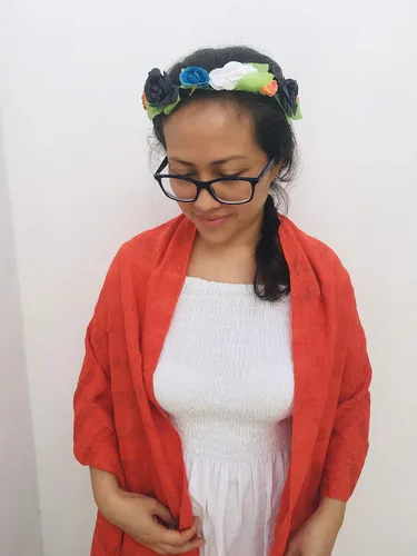 Miniatura 4 de Typical Mexican orange Rebozo 2.4 meters 95 inches (including fringes) modelo deshilado