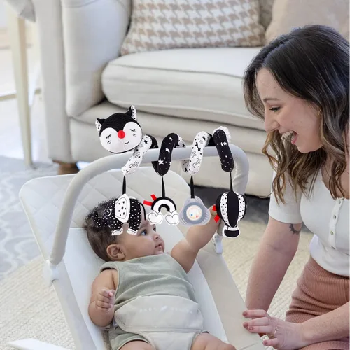 Miniatura 6 de Juguetes de asiento de automóvil para bebés de 0 a 6 meses, juguetes de bebé de alto contraste en blanco y negro colgantes para cuna y cochecito