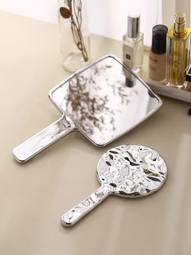 Miniatura 7 de Espejo de mano, espejo de mano con ondas de agua con mango para maquillaje, cuadrado, plateado, grande (6 x 11 pulgadas)