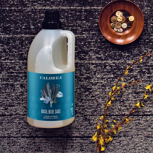 Miniatura 5 de Caldrea Detergente líquido para ropa, eficaz para todas las telas y todas las temperaturas, aroma a salvia azul albahaca, 64 onzas