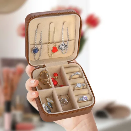 Miniatura 8 de KElofoN Organizador de joyas de viaje, joyero de viaje, caja organizadora de joyas pequeña para niñas y mujeres (1, marrón)