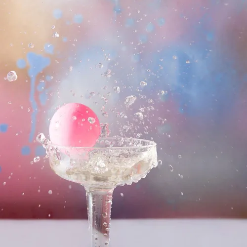 Miniatura 8 de Talking Tables Prosecco Pong - Juego de fiesta de beber, incluye bolas, juegos para despedida de soltera, noche de niñas, cumpleaños, despedida