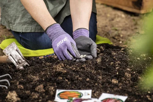 Miniatura 7 de Guantes de jardinería para mujer Mud Grip de tejido de nylon sin costuras, resistentes al agua, con palma de nitrilo punteado Violeta
