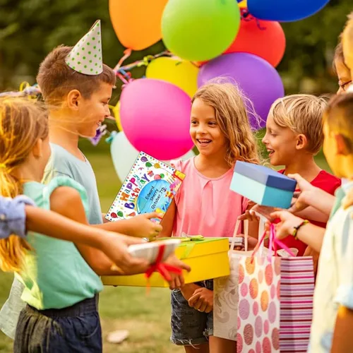 Miniatura 6 de D24TIME Certificados de cumpleaños para estudiantes – 36 piezas de acuarela, regalos de feliz cumpleaños para niños de profesores, suministros