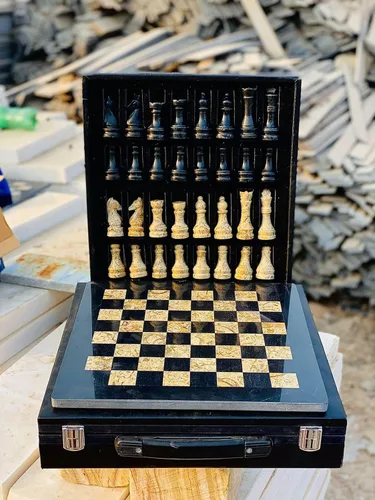 Juego de ajedrez de mármol de 12 pulgadas con piezas talladas a mano, incluye caja de regalo de almacenamiento de piel sintética negra (coral negro)