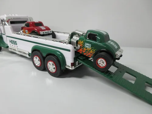Miniatura 7 de Hess Camión de juguete 2022 Camión plano y Hot Rods