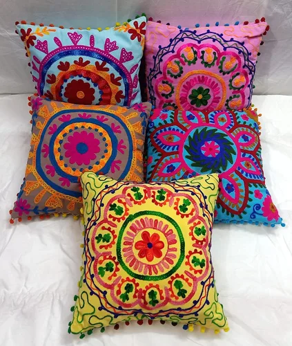 INDACORIFY Juego de 5 almohadas indias Suzani, fundas de cojín bordadas coloridas de 16 x 16 pulgadas, fundas de almohada decorativas, cojines