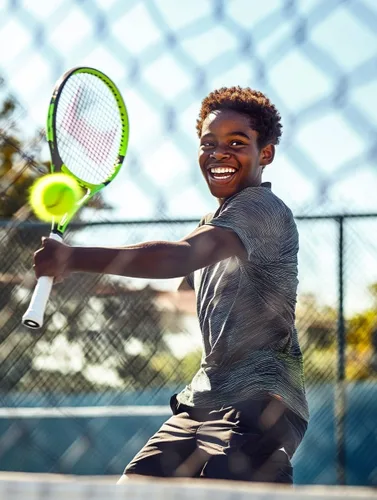 Miniatura 10 de Raquetas de tenis para 2 jugadores, paquete variado de dos colores con 2 pelotas de tenis, cinta de agarre, tarjetas de oferta y bolsa
