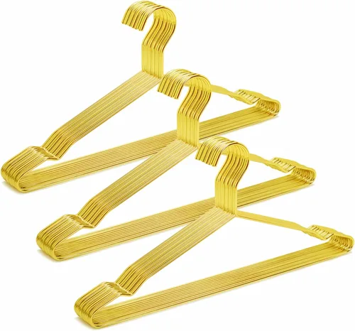 Amber Home Paquete de 30 perchas de metal fuerte dorado brillante de 17 pulgadas, perchas resistentes, perchas estándar para chaquetas, camisas,
