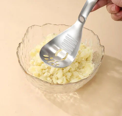 Miniatura 7 de Separador de huevos 5 en 1 para huevos crudos con triturador de papas, cuchara de cocina multifuncional, separador de yema de huevo, placa