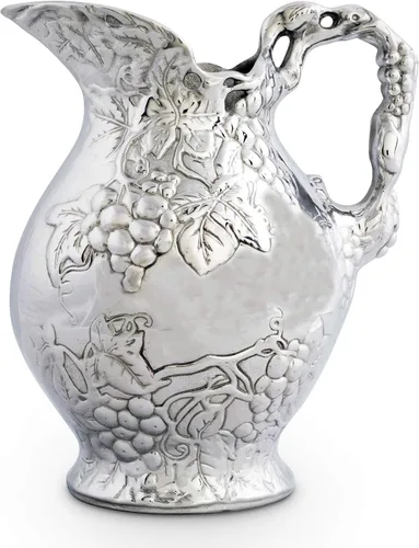 Miniatura 2 de Arthur Court Jarra de metal para viñedos, diseño de uva, arena fundida en aluminio con diseño pulido a mano, jarra de agua sin deslustre para agua