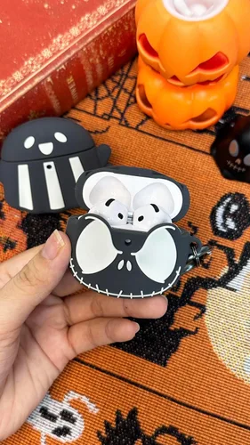 Miniatura 2 de Funda de dibujos animados de anime para Airpods 4 con llavero y kit de limpieza, dibujos animados 3D Kawaii divertida silicona suave que brilla