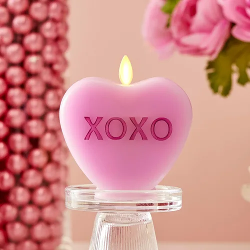 Miniatura 2 de Luminara Candy Heart XOXO Vela de Orquídea Pastel - Sin Llama, Llama Real, Romántica, Funciona con Pilas, Decoración LED - Colección del Día de San
