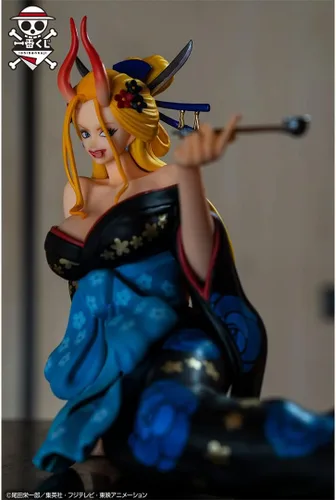 Miniatura 4 de Figura Ichibansho – Una pieza – Negro.Maria (Glitter of Ha), estatua coleccionable de Bandai Spirits