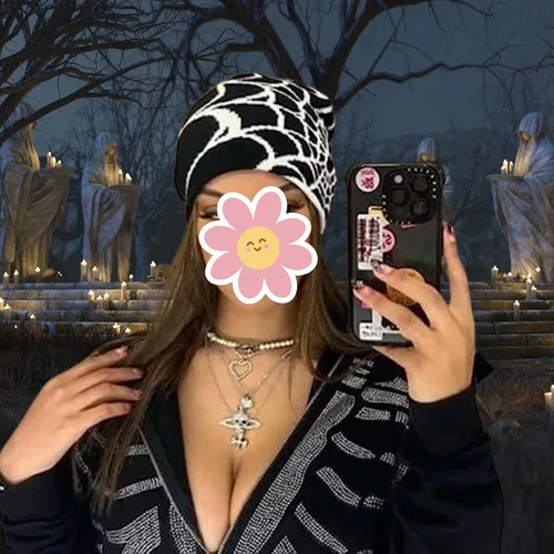 Miniatura 2 de CORIRESHA Gorros de invierno góticos suaves y cálidos para mujeres y hombres y2k