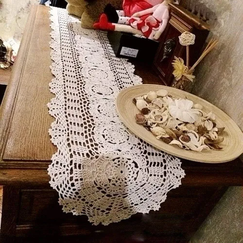 Miniatura 5 de KEPSWET Camino de mesa ovalado de algodón hecho a mano con encaje de ganchillo color beige de 12x36 pulgadas