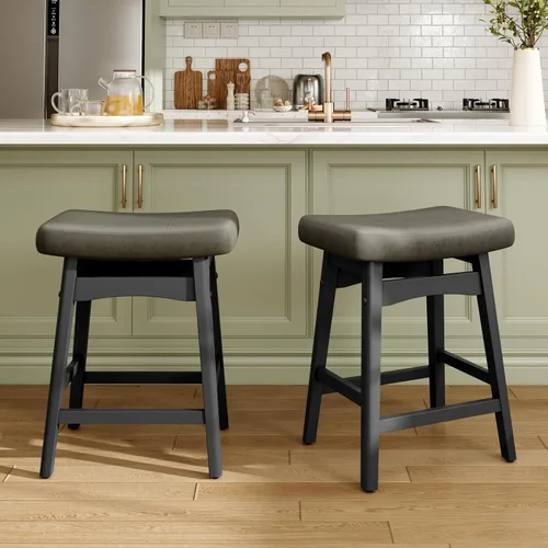 Miniatura 26 de MAISON ARTS Juego de 4 taburetes de bar grises para encimera de cocina, patas de madera maciza con asiento de silla de montar de piel sintética