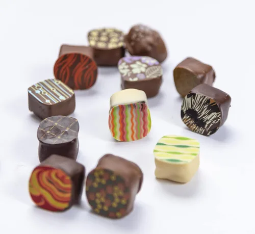 Miniatura 3 de Le Chocolatier Signature Gourmet - Caja de regalo surtida de trufas de chocolate, trufas oscuras de primera calidad, perfectas para regalos