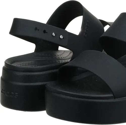 Miniatura 8 de Crocs Women's Brooklyn Low Wedges Sandal
