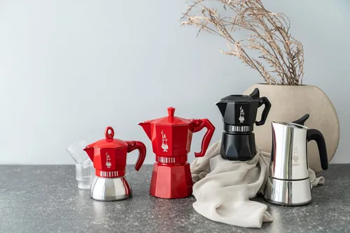 Miniatura 7 de Bialetti Moon Exclusive - Olla Moka de acero inoxidable de inducción, cafetera de estufa para espresso, cafetera italiana, 4 tomas de café expreso