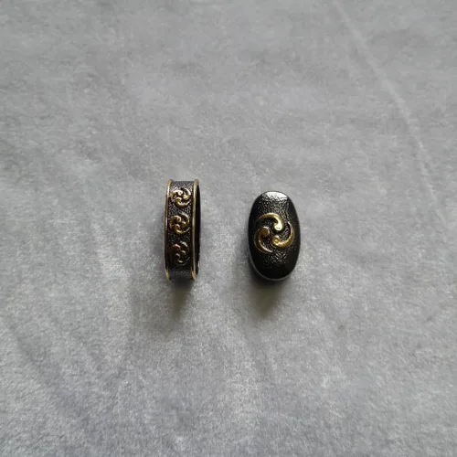 Miniatura 35 de Espada samurái japonesa KOSHIRAE – Aleación de Fuchi Kashira 01-44