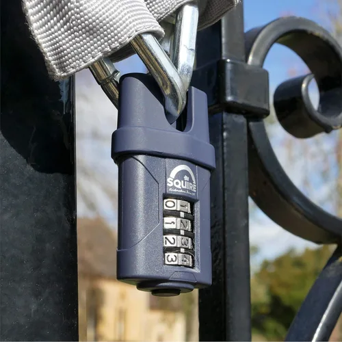 Miniatura 4 de Squire Candado resistente (CP50CS) – Grillete cerrado más resistente – Candado combinado de 4 ruedas – Acero aleado para resistencia a la corrosión