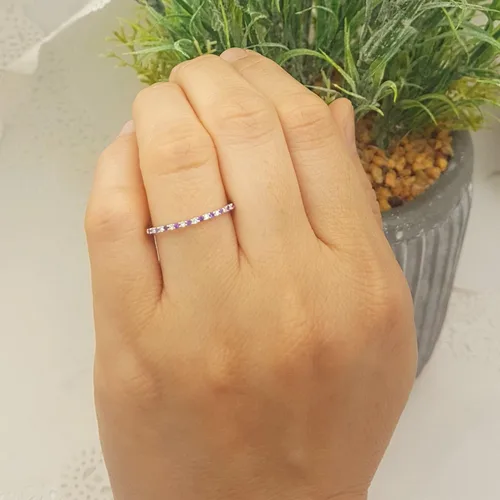 Miniatura 6 de Dazzlingrock Collection Alianza de boda apilable redonda de amatista y diamante blanco para mujer en oro