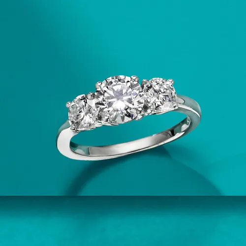 Miniatura 6 de Ross-Simons Anillo de 3 piedras de moissanita de 2,25 qt t t en plata de ley
