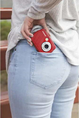 Miniatura 9 de Cámara digital Polaroid IS048 - Pequeña, ligera, impermeable, para compartir instantáneamente, 16 MP, portátil, de mano, cámara de acción (roja)