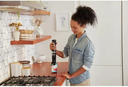 Miniatura 6 de BLACK+DECKER Accesorio de varita de cocina abrelatas eléctrico (BCKM101CN)